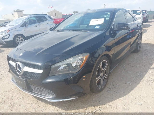 45711519 :رقم المزاد ، WDDSJ4GB5HN409717 vin ، 2017 Mercedes-benz Cla 250 4matic مزاد بيع