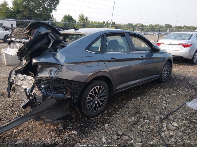 45711520 :رقم المزاد ، 3VWC57BUXMM038004 vin ، 2021 Volkswagen Jetta 1.4t R-line/1.4t Se/s مزاد بيع