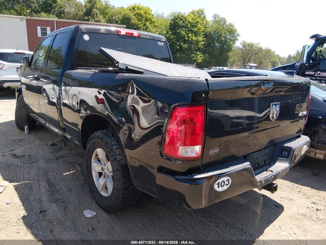 45711533 :رقم المزاد ، 1C6RR7FG2JS334571 vin ، 2018 Ram 1500 Express  4x4 6'4 Box مزاد بيع