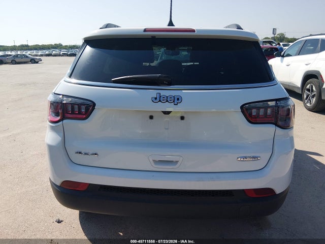 Jeep Compass Latitude 4x4 2025 3C4NJDBN5ST603857 Image 16