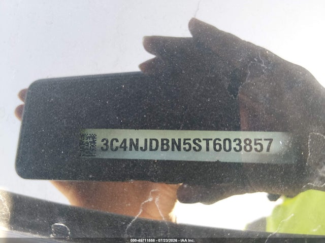 Jeep Compass Latitude 4x4 2025 3C4NJDBN5ST603857 Image 9