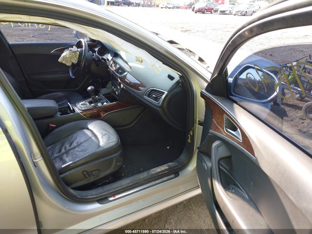2015 Audi A6 3.0t Premium Plus მანქანა იყიდება აუქციონზე, vin: WAUFGAFC3FN015386, აუქციონის ნომერი: 45711590