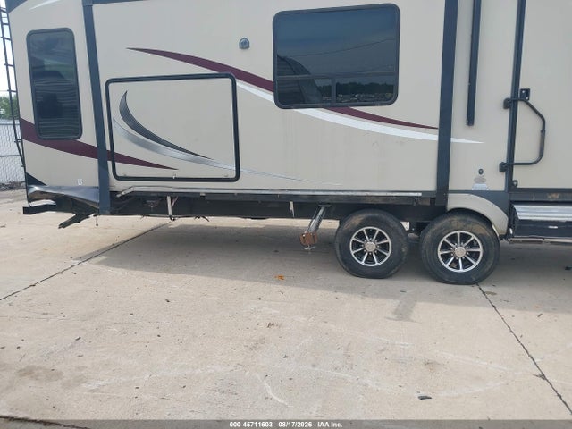 2019 Sandpiper 372lok მანქანა იყიდება აუქციონზე, vin: 4X4FSAN23KJ037443, აუქციონის ნომერი: 45711603