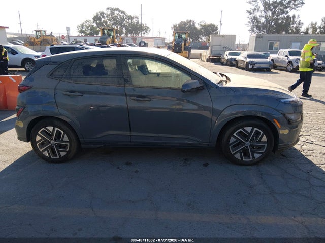 2022 Hyundai Kona Electric Sel მანქანა იყიდება აუქციონზე, vin: KM8K33AG0NU138226, აუქციონის ნომერი: 45711632