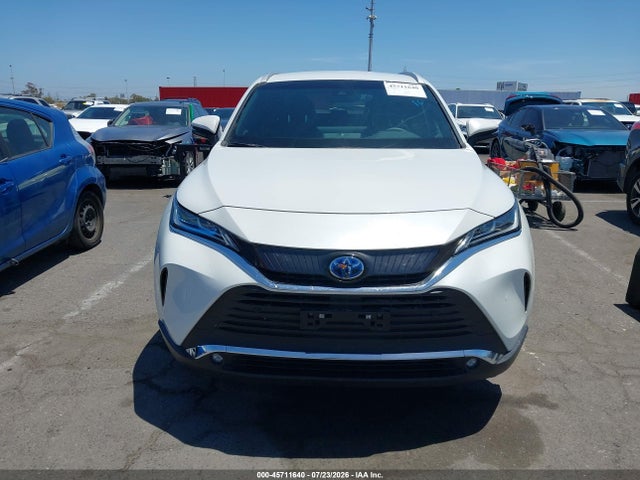 JTEAAAAH4PJ131718 Toyota Venza Xle