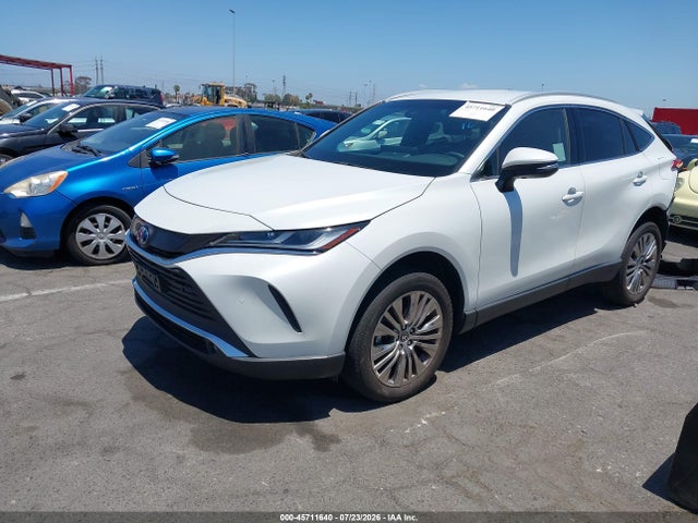 JTEAAAAH4PJ131718 Toyota Venza Xle