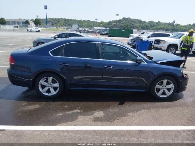 45711700 :رقم المزاد ، 1VWBP7A39DC151037 vin ، 2013 Volkswagen Passat 2.5l Se مزاد بيع