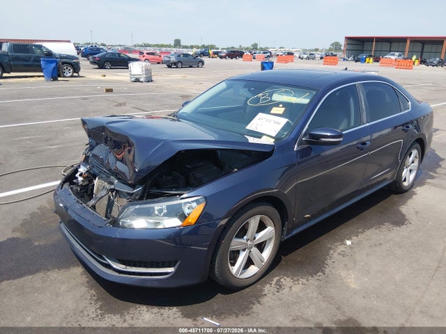 45711700 :رقم المزاد ، 1VWBP7A39DC151037 vin ، 2013 Volkswagen Passat 2.5l Se مزاد بيع