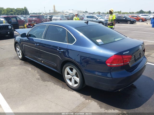 45711700 :رقم المزاد ، 1VWBP7A39DC151037 vin ، 2013 Volkswagen Passat 2.5l Se مزاد بيع