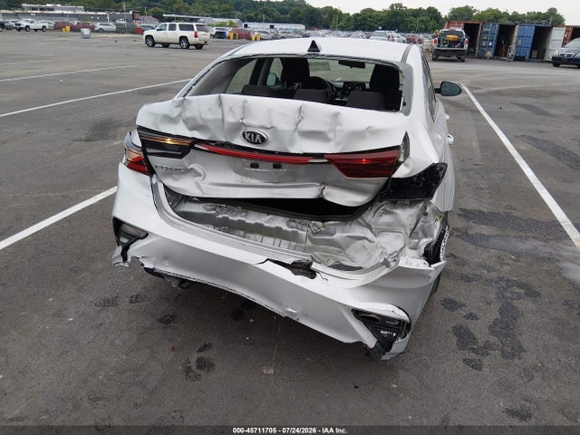 Продажа на аукционе авто 2021 Kia Forte Lxs, vin: 3KPF24AD7ME372090, номер лота: 45711705