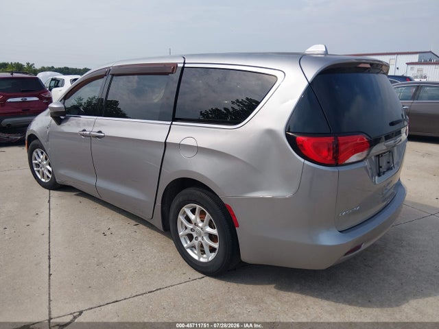 45711751 :رقم المزاد ، 2C4RC1CGXHR518406 vin ، 2017 Chrysler Pacifica Lx مزاد بيع