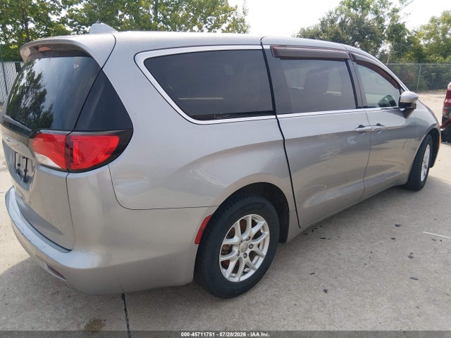 45711751 :رقم المزاد ، 2C4RC1CGXHR518406 vin ، 2017 Chrysler Pacifica Lx مزاد بيع