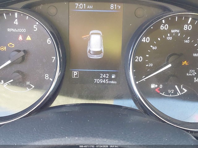 5N1AT2MT4JC721655 Nissan ROGUE SV