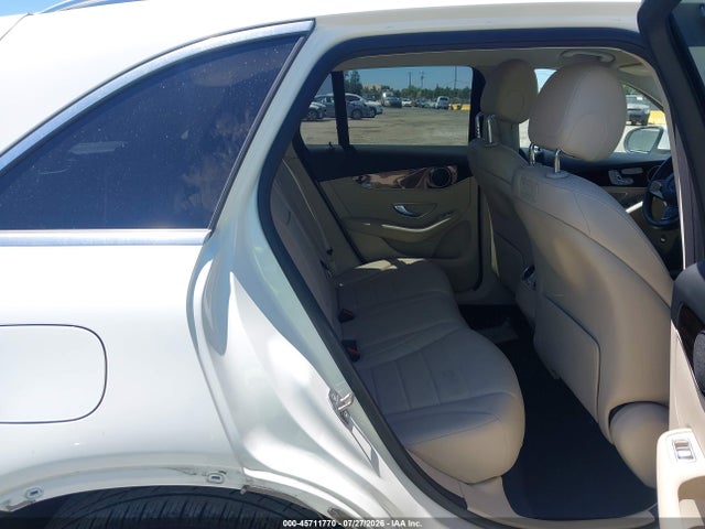 45711770 :رقم المزاد ، WDC0G4KB2KV173729 vin ، 2019 Mercedes-benz Glc 300 4matic مزاد بيع