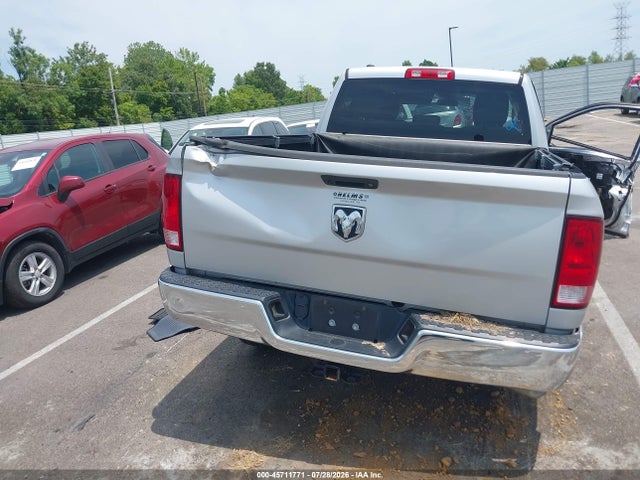 Продажа на аукционе авто 2018 Ram 1500 Tradesman  4x2 6'4 Box, vin: 1C6RR6FG0JS239081, номер лота: 45711771