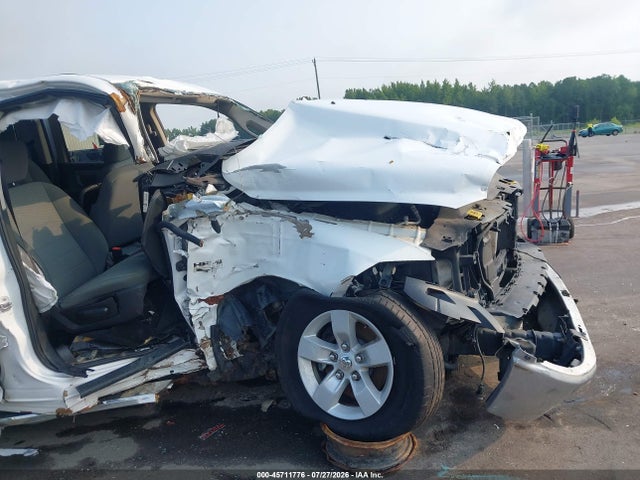 45711776 :رقم المزاد ، 1C6RR6TT3KS532427 vin ، 2019 Ram 1500 Classic Slt  4x2 6'4 Box مزاد بيع