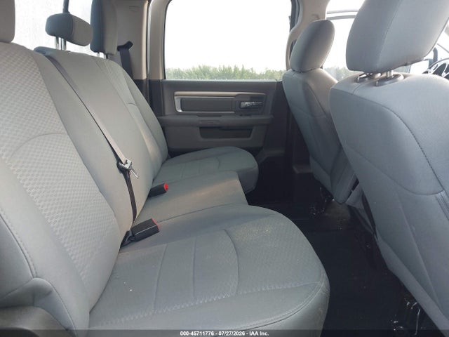 45711776 :رقم المزاد ، 1C6RR6TT3KS532427 vin ، 2019 Ram 1500 Classic Slt  4x2 6'4 Box مزاد بيع
