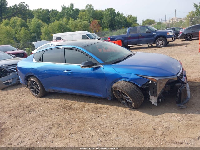 45711783 :رقم المزاد ، 3KPFW4DE2SE194630 vin ، 2025 Kia K4 Gt-line مزاد بيع