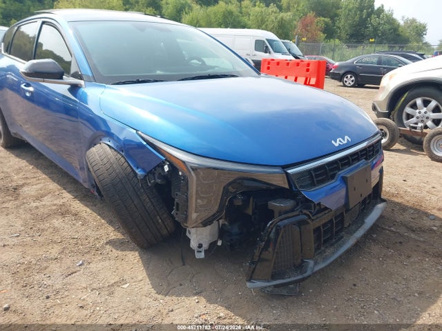 45711783 :رقم المزاد ، 3KPFW4DE2SE194630 vin ، 2025 Kia K4 Gt-line مزاد بيع