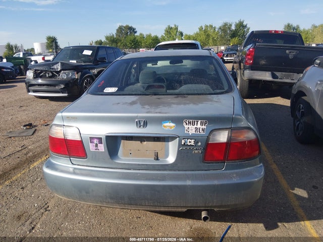 1996 Honda Accord Lx/ex მანქანა იყიდება აუქციონზე, vin: 1HGCD5538TA233674, აუქციონის ნომერი: 45711790