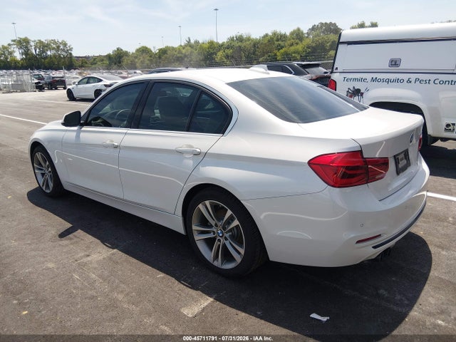 Продажа на аукционе авто 2017 Bmw 3 Series 330i, vin: WBA8B9G39HNU52767, номер лота: 45711791