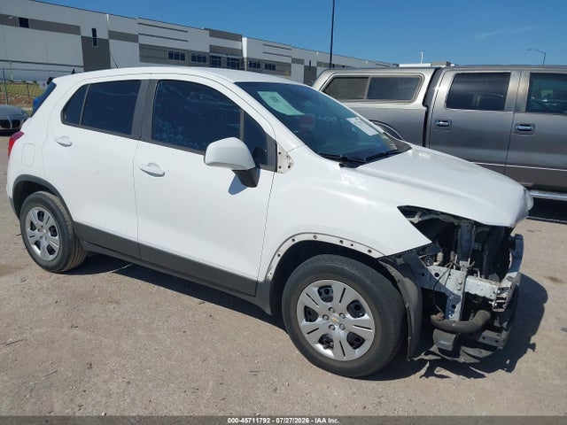 Продажа на аукционе авто 2018 Chevrolet Trax Ls, vin: 3GNCJKSB2JL217193, номер лота: 45711792