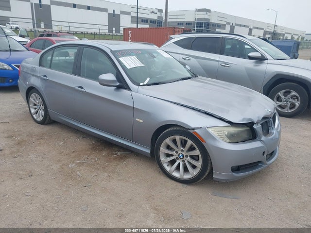 2011 Bmw 328i მანქანა იყიდება აუქციონზე, vin: WBAPH7G54BNM58080, აუქციონის ნომერი: 45711826