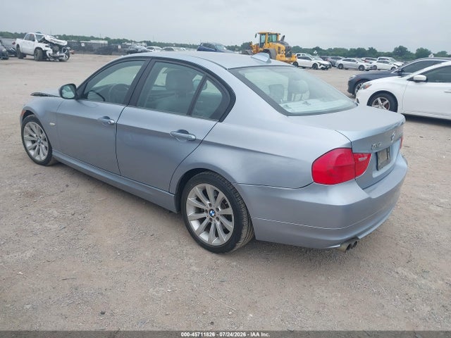 45711826 :رقم المزاد ، WBAPH7G54BNM58080 vin ، 2011 Bmw 328i مزاد بيع
