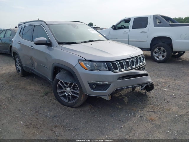 45711882 :رقم المزاد ، 3C4NJCBB3LT258927 vin ، 2020 Jeep Compass Sun And Safety Fwd مزاد بيع
