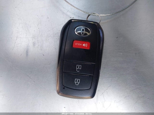 Toyota Corolla Cross Le 2024 7MUCAABG6RV084108 Image 11