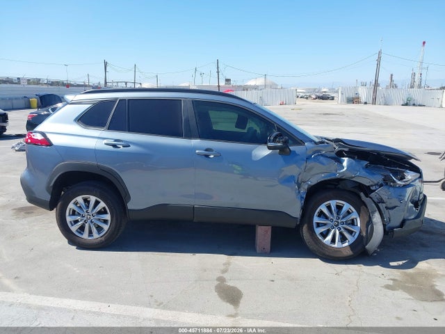 Toyota Corolla Cross Le 2024 7MUCAABG6RV084108 Image 13