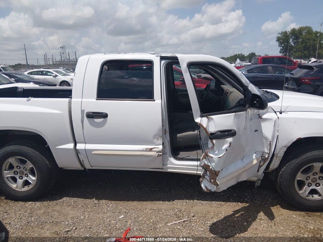 45711899 :رقم المزاد ، 1D7HE48N65S261579 vin ، 2005 Dodge Dakota Slt مزاد بيع
