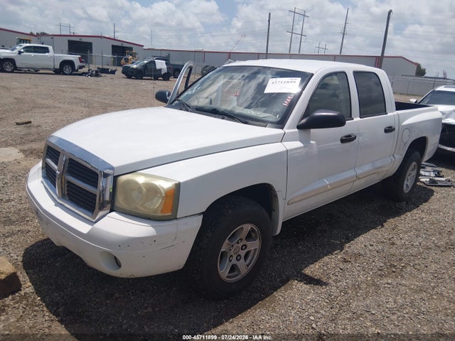 45711899 :رقم المزاد ، 1D7HE48N65S261579 vin ، 2005 Dodge Dakota Slt مزاد بيع
