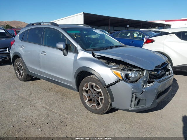 45711904 :رقم المزاد ، JF2GPABC7HH231712 vin ، 2017 Subaru Crosstrek 2.0i Premium مزاد بيع
