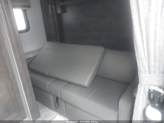 45711927 :رقم المزاد ، 4X4TFLA20MD440497 vin ، 2021 Flagstaff Micro Flagstaff Lite مزاد بيع