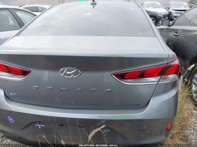 Hyundai SONATA SE 2018 5NPE24AF6JH694529 Image 17