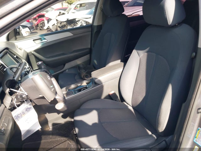 Hyundai SONATA SE 2018 5NPE24AF6JH694529 Image 19