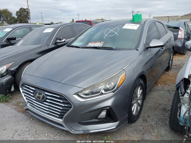 Hyundai SONATA SE 2018 5NPE24AF6JH694529 Image 2