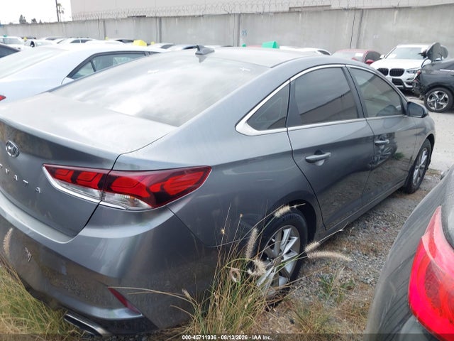 Hyundai SONATA SE 2018 5NPE24AF6JH694529 Image 4