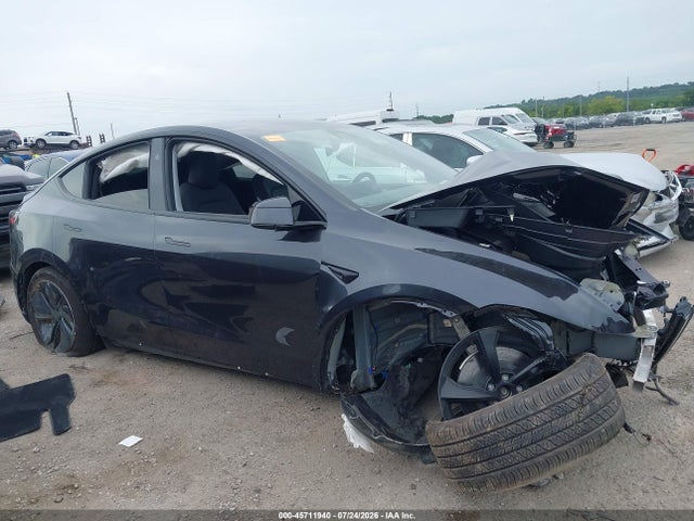 7SAYGDEE2TF411998 Tesla Model Y All-wheel Drive/long Range Launch Series/premium All-wheel Drive