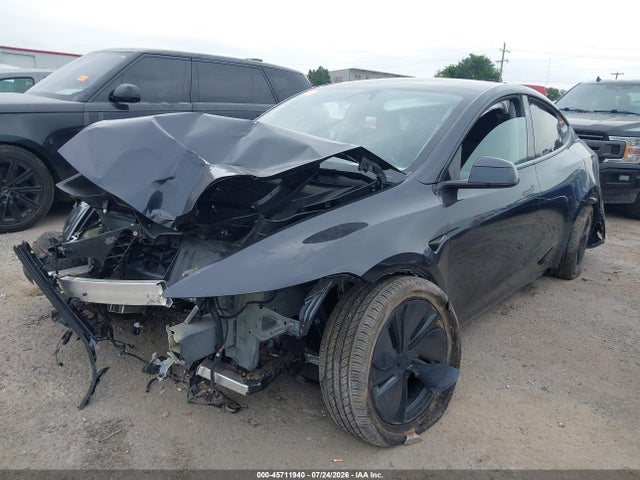 7SAYGDEE2TF411998 Tesla Model Y All-wheel Drive/long Range Launch Series/premium All-wheel Drive