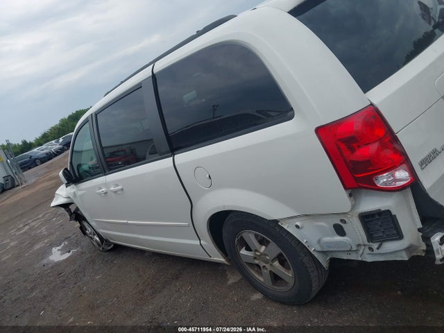 45711954 :رقم المزاد ، 2C4RDGCGXDR582407 vin ، 2013 Dodge Grand Caravan Sxt مزاد بيع