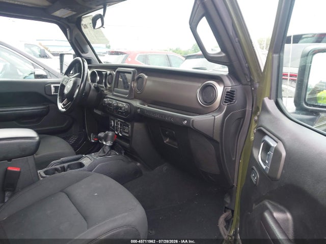 45711962 :رقم المزاد ، 1C4HJXDG8MW608898 vin ، 2021 Jeep Wrangler Unlimited Willys 4x4 مزاد بيع