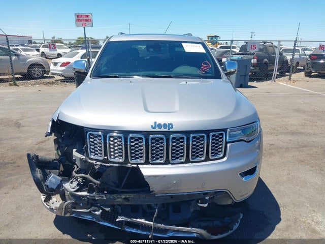 1C4RJFCT2JC436328 Jeep Grand Cherokee Overland 4x4