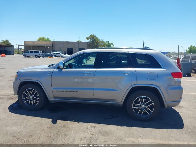 1C4RJFCT2JC436328 Jeep Grand Cherokee Overland 4x4