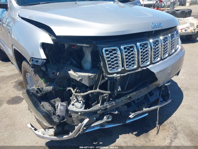 1C4RJFCT2JC436328 Jeep Grand Cherokee Overland 4x4