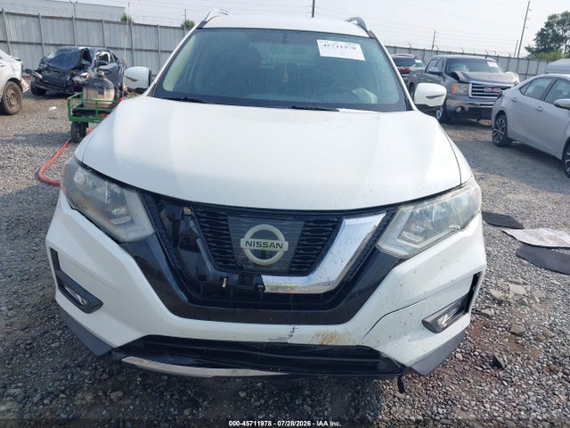 45711978 :رقم المزاد ، 5N1AT2MT4HC878273 vin ، 2017 Nissan Rogue Sv مزاد بيع