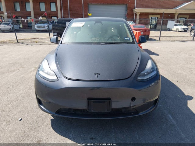 Продажа на аукционе авто 2023 Tesla Model Y Awd/long Range Dual Motor All-wheel Drive, vin: 7SAYGAEE5PF584659, номер лота: 45711996