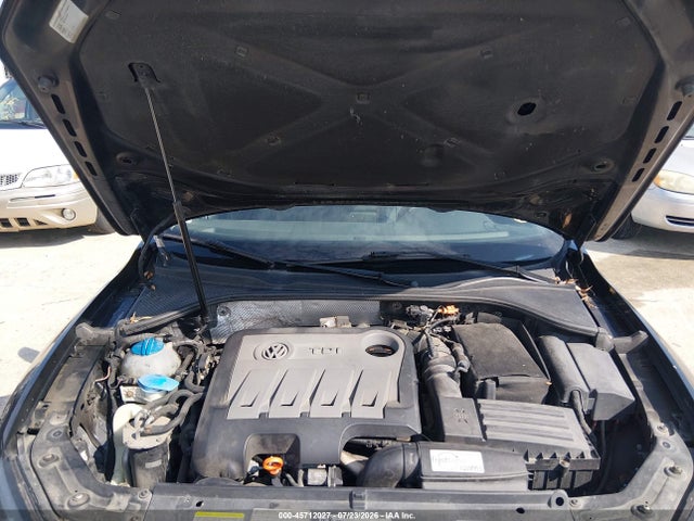 2013 Volkswagen Passat 2.0l Tdi Se მანქანა იყიდება აუქციონზე, vin: 1VWBN7A30DC120250, აუქციონის ნომერი: 45712027
