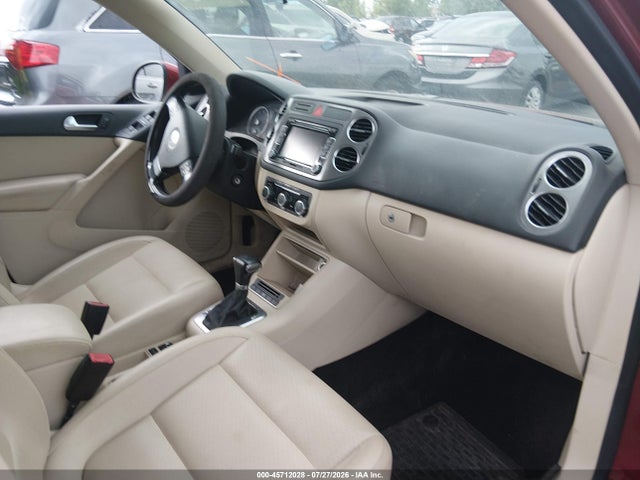 2010 Volkswagen Tiguan Wolfsburg Edition მანქანა იყიდება აუქციონზე, vin: WVGAV7AX7AW003191, აუქციონის ნომერი: 45712028
